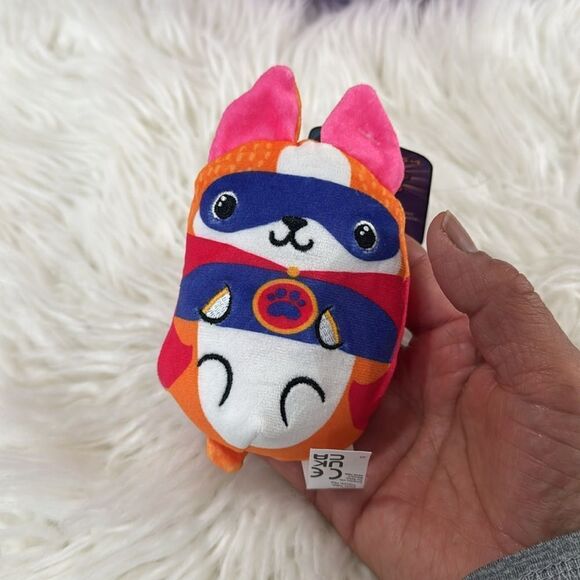 SQUISHMALLOWS NWT  - Picture 6 of 7